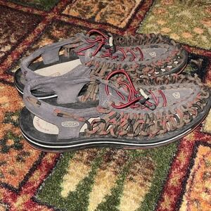 KEEN Uneek Sandals Mens Size 9 Gray Tow Cord Bungee Hiking Outdoors Gorpcore